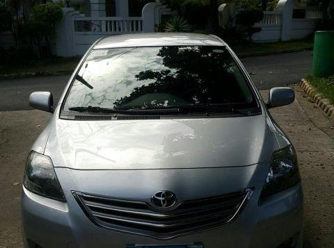 Selling Toyota Vios 2012 at 70000 km in Quezon City-1