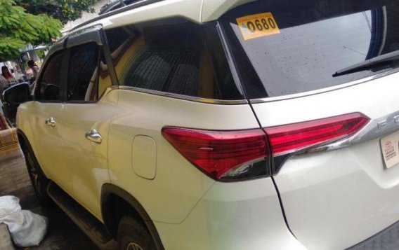 Selling 2nd Hand Toyota Fortuner 2018 in Mabalacat-2