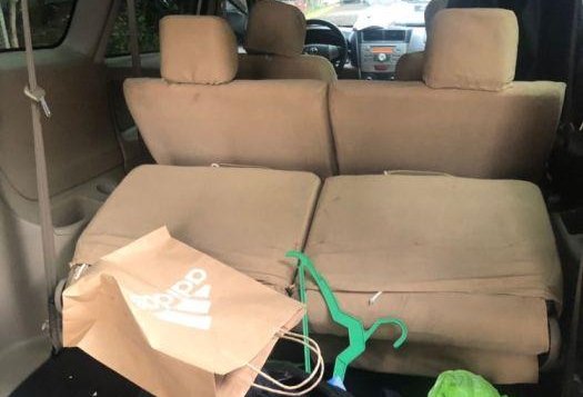 Selling 2013 Toyota Avanza for sale in Quezon City-4