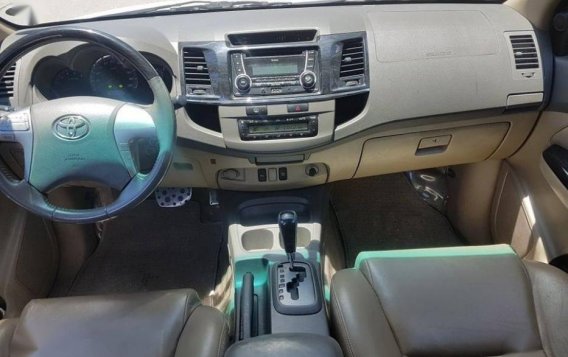 2nd Hand Toyota Fortuner 2012 for sale in Mandaue-1