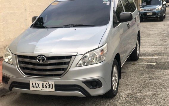 Selling Toyota Innova 2014 Manual Diesel in Marikina-1