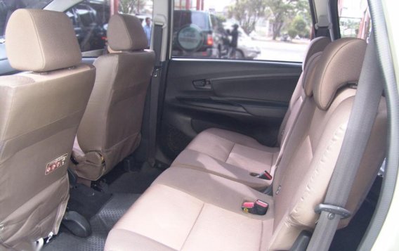 Selling Toyota Avanza 2016 Manual Gasoline for sale in Mandaue-2