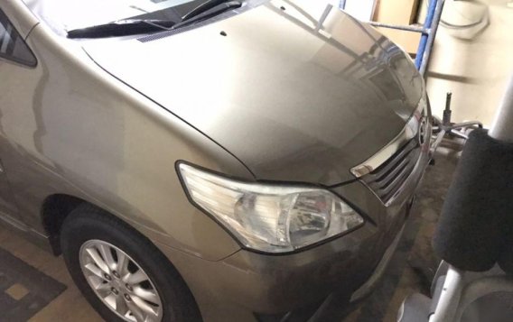 Selling 2nd Hand Toyota Innova 2012 in Manila-3