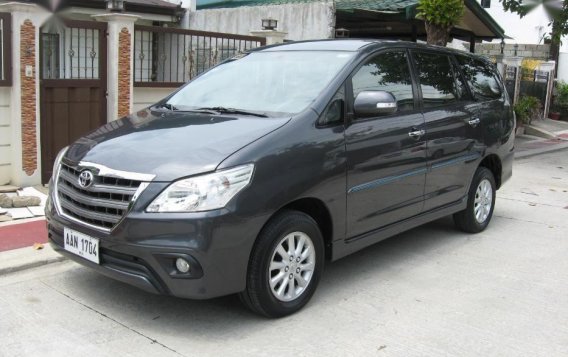2nd Hand Toyota Innova 2014 Automatic Diesel for sale in Quezon City-1