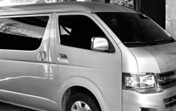2012 Toyota Grandia for sale in Davao City-3