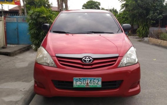Selling 2nd Hand Toyota Innova 2011 Manual Diesel for sale in Bamban-7