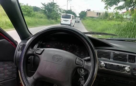 Selling 2nd Hand Toyota Corolla 1997 for sale in Dasmariñas