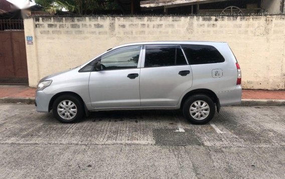 Selling Toyota Innova 2014 Manual Diesel in Marikina-2