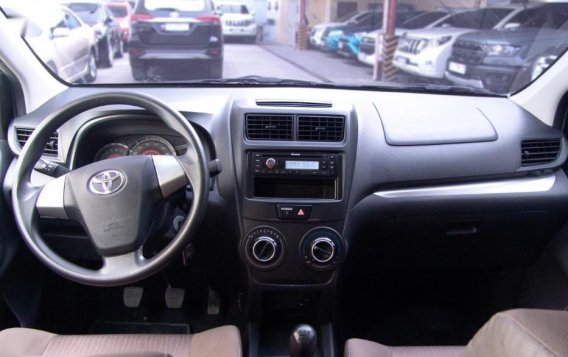 Selling Toyota Avanza 2016 Manual Gasoline for sale in Mandaue-3