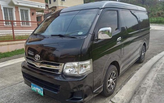 Sell 2nd Hand 2014 Toyota Hiace at 40000 km in Antipolo-10