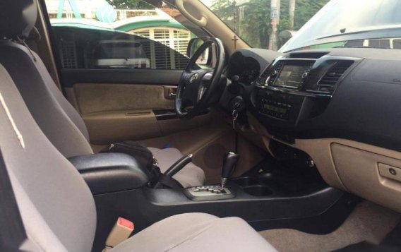 Selling Toyota Fortuner 2014 Automatic Diesel in Quezon City-5