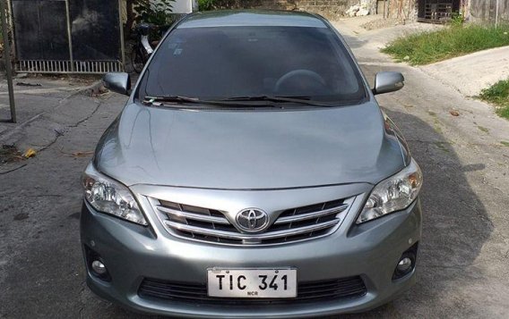 2nd Hand Toyota Corolla Altis 2011 at 90000 km for sale in Las Piñas-3