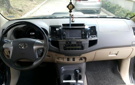 2nd Hand Toyota Fortuner 2013 at 50000 km for sale in Quezon City-3