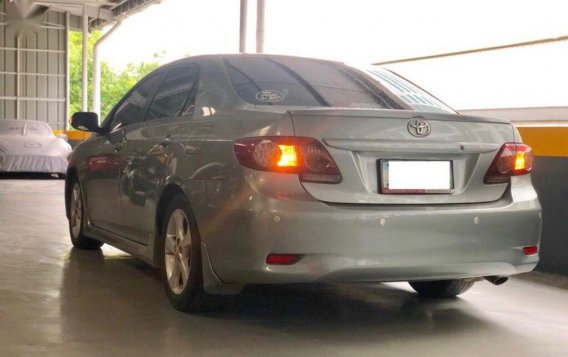 Selling Toyota Altis 2012 Automatic Gasoline for sale in Makati-3