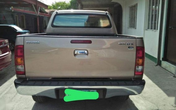 2nd Hand Toyota Hilux 2010 for sale in Imus-2