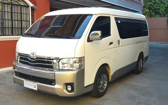 Selling Toyota Hiace 2016 at 30000 km in Quezon City