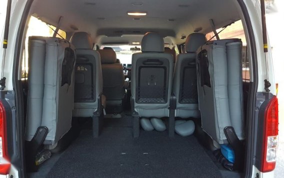 Selling Toyota Hiace 2016 at 30000 km in Quezon City-6