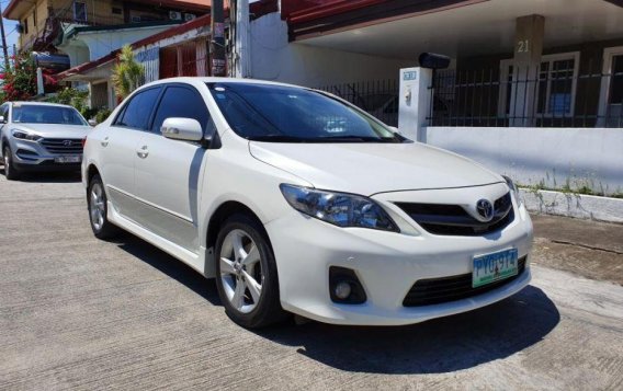 2nd Hand Toyota Altis 2011 for sale in Parañaque-8