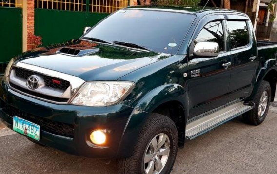 Selling 2nd Hand Toyota Hilux 2010 for sale in San Mateo-9
