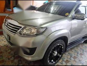 Sell 2nd Hand 2011 Toyota Fortuner Manual Diesel at 120000 km in San Quintin-5
