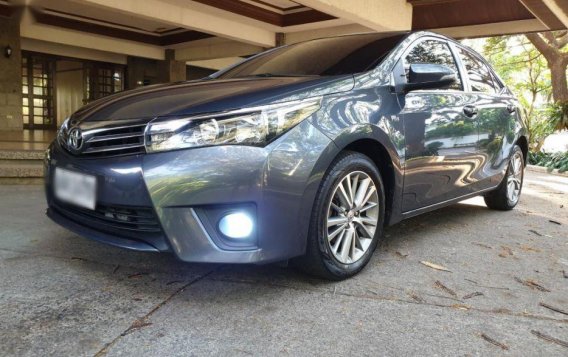 Selling 2nd Hand Toyota Corolla Altis 2015 in Angono-1