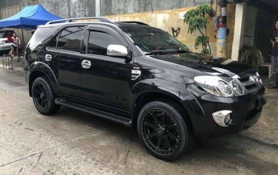 2nd Hand Toyota Fortuner 2008 for sale in Quezon City-2