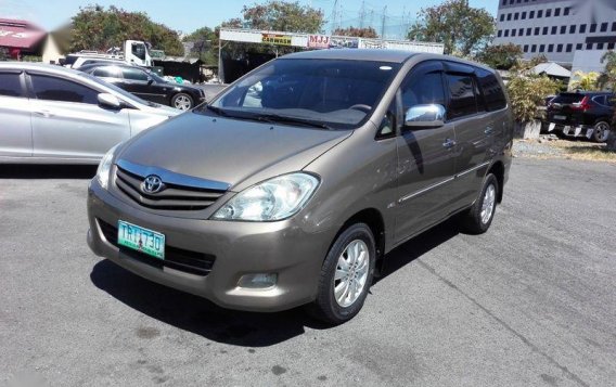 Selling 2nd Hand Toyota Innova 2012 at 54000 km -2