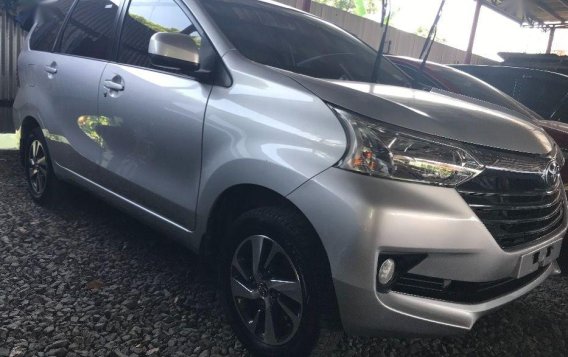 Selling Silver Toyota Avanza 2017 Manual Gasoline in Quezon City-2