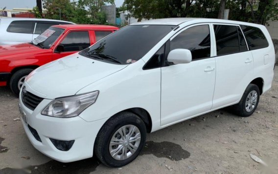 2nd Hand Toyota Innova 2014 Manual Diesel for sale in Parañaque-1