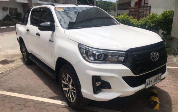 Selling Toyota Hilux 2018 at 20000 km in Manila