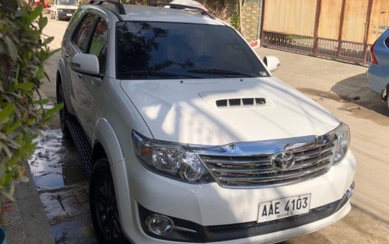 Sell 2nd Hand 2015 Toyota Fortuner Automatic Diesel at 30000 km in Cebu City