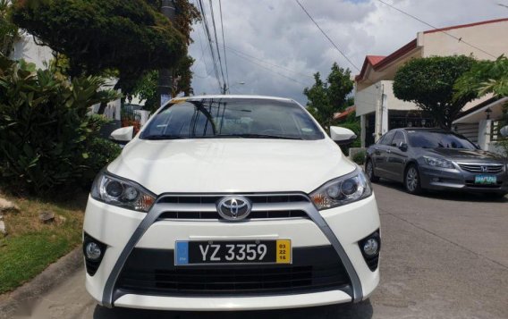 Selling 2nd Hand Toyota Yaris 2016 in Makati-3