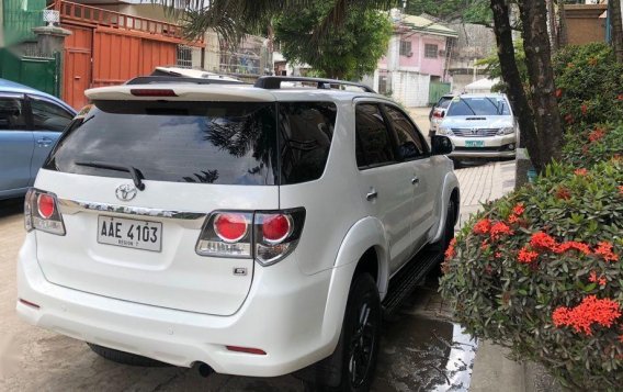 Sell 2nd Hand 2015 Toyota Fortuner Automatic Diesel at 30000 km in Cebu City-2