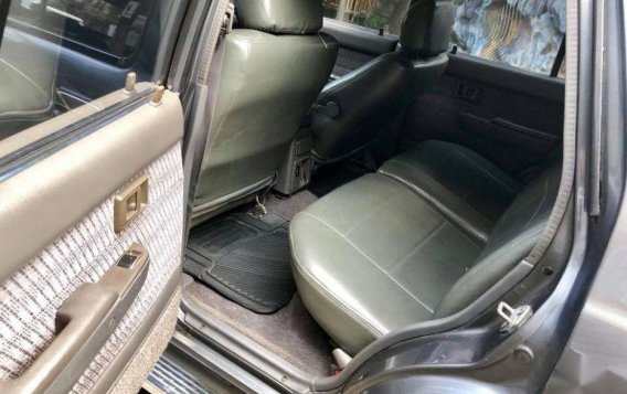 2nd Hand Toyota Hilux 2002 Manual Diesel for sale in Quezon City-5