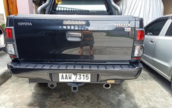 Selling 2nd Hand Toyota Hilux 2015 in Angeles-3