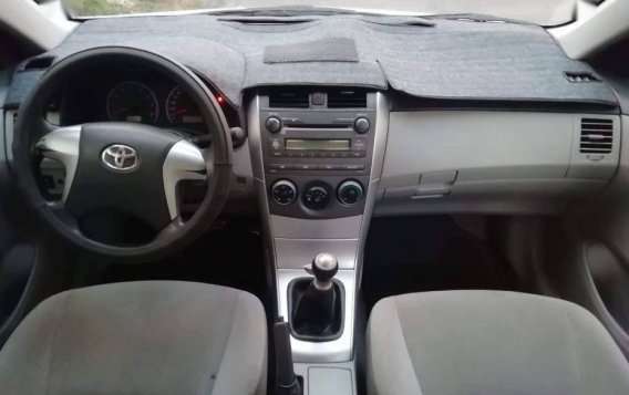 2nd Hand Toyota Altis 2011 at 70000 km for sale in Marikina