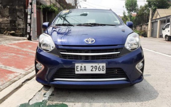 Selling Toyota Wigo 2017 at 4000 km in Quezon City-1