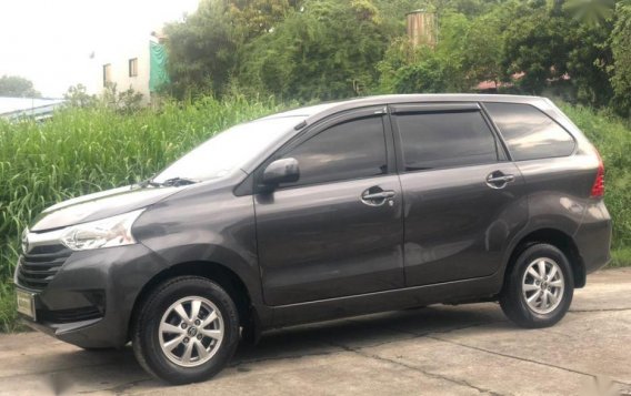 Selling 2nd Hand Toyota Avanza 2017 at 29000 km in Parañaque-2