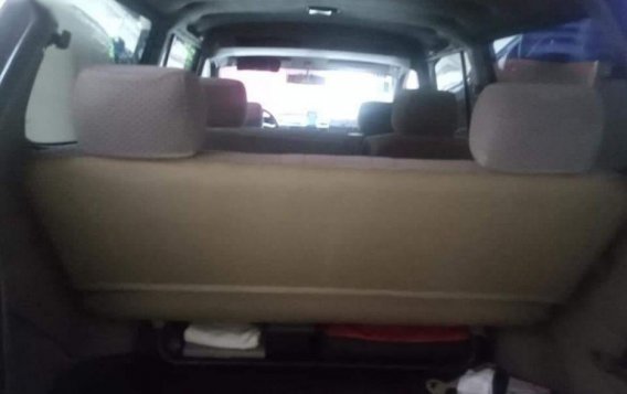 Selling 2nd Hand Toyota Revo 2004 in Malolos-5