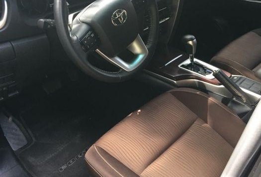 Sell 2nd Hand 2018 Toyota Fortuner Automatic Diesel at 9000 km in Pasig-7
