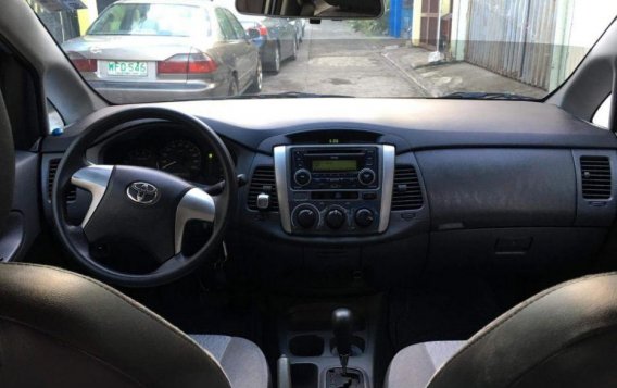 Selling Toyota Innova 2012 Automatic Diesel for sale in Quezon City-4