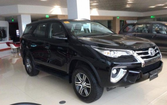 Toyota Fortuner 2019 Automatic Diesel for sale in Muntinlupa-2