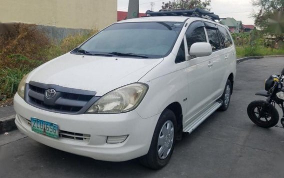 Selling 2nd Hand Toyota Innova 2005 at 114000 km in Cainta-2