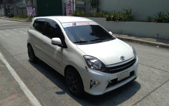 Selling 2nd Hand Toyota Wigo 2017 at 9000 km in Quezon City-8