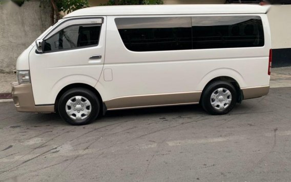 Selling Toyota Hiace 2014 at 53000 km in Quezon City-3
