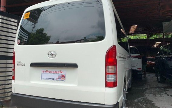 Selling 2nd Hand Toyota Hiace 2019 in Quezon City-5