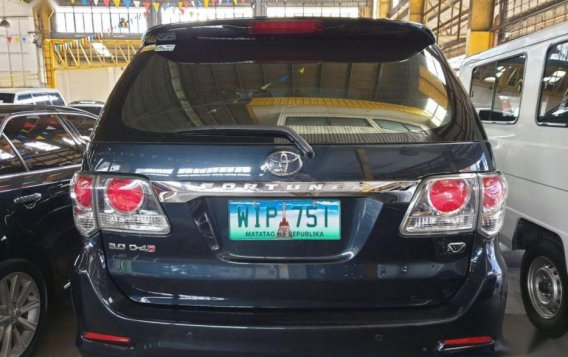 2nd Hand Toyota Fortuner 2014 Automatic Diesel for sale in Quezon City-3