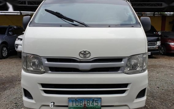 Selling 2nd Hand Toyota Hiace 2012 Manual Diesel at 85000 km in Quezon City-3
