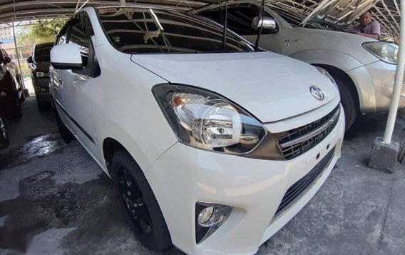 Selling 2nd Hand Toyota Wigo 2016 in Manila-9