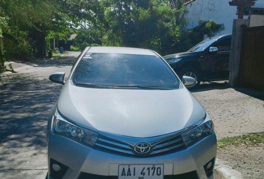 2nd Hand Toyota Altis 2014 Automatic Gasoline for sale in Cainta-3